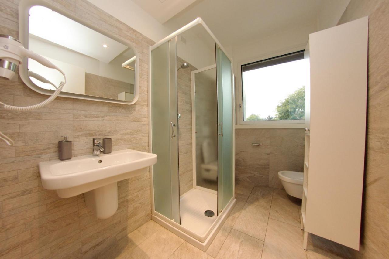 Be Apartments Brembo Milano Phòng bức ảnh